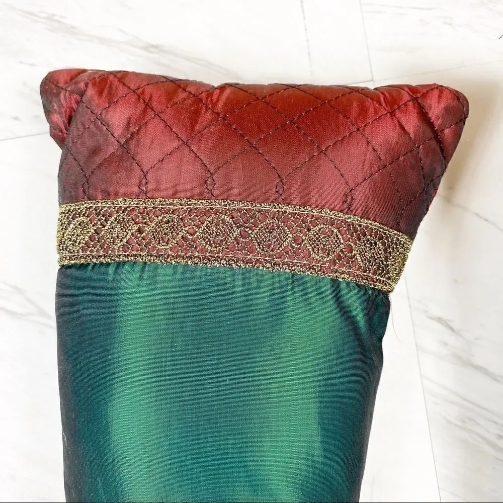Set‎ Of Green Taffeta Stocking  Decorative Pillows